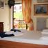Hotel Petunia, частни квартири в града Neos Marmaras, Гърция